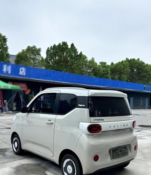 恒正网配资 五菱零蛋1.2万杀入市场、真的能跑150公里？五菱又放＂价格炸弹＂