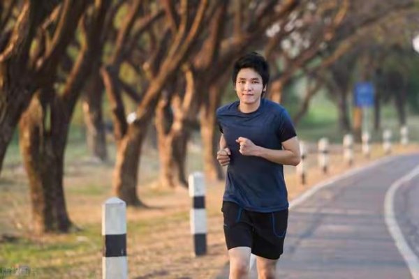 红牛策略 跑步和喝酒的关系，今天我一次性说清楚